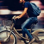 Utilizeaza zi de zi o bicicleta electrica pliabila, astfel incat sa ai parte de o sanatate de fier!